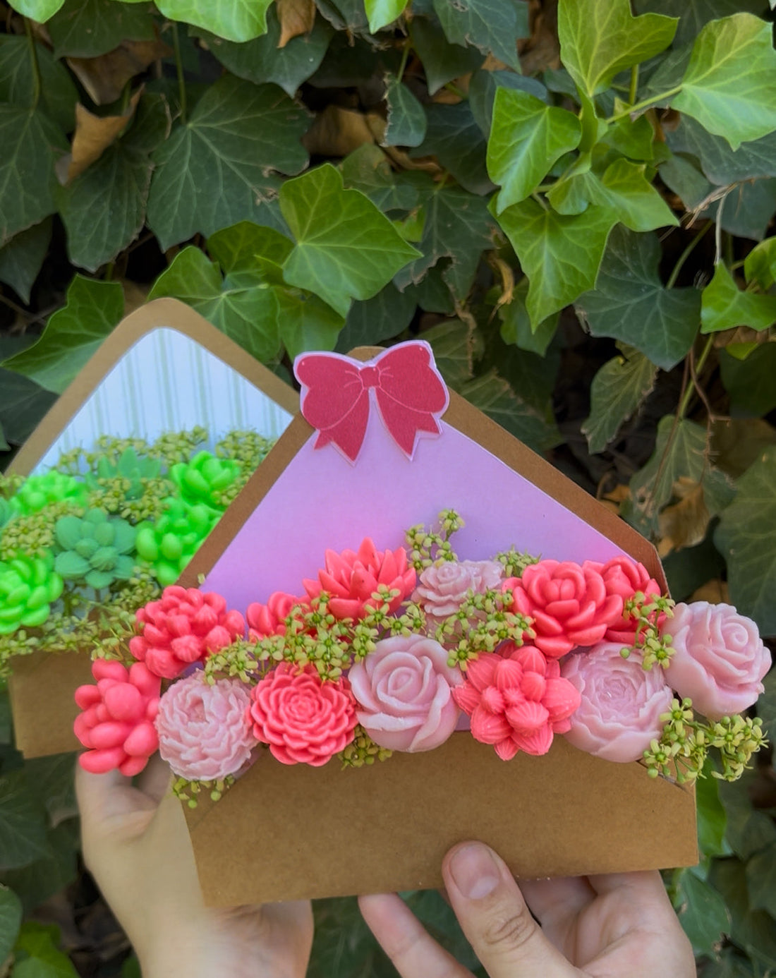 Cómo hacer un sobre bouquet de flores de velas (DIY paso a paso)